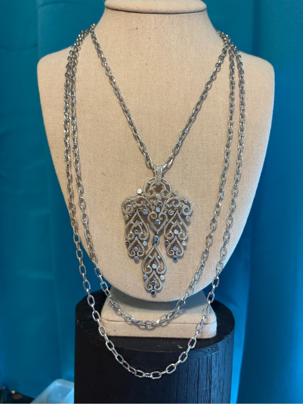 trifari vintage multi strand silvertone necklace chandelier pendant mod boho 19”